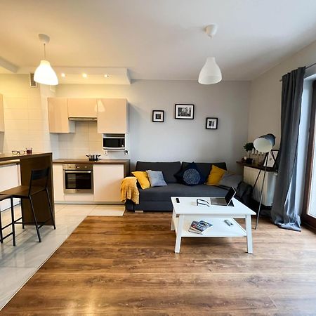 3D Szlak 77 Apartament Kraków Exteriör bild