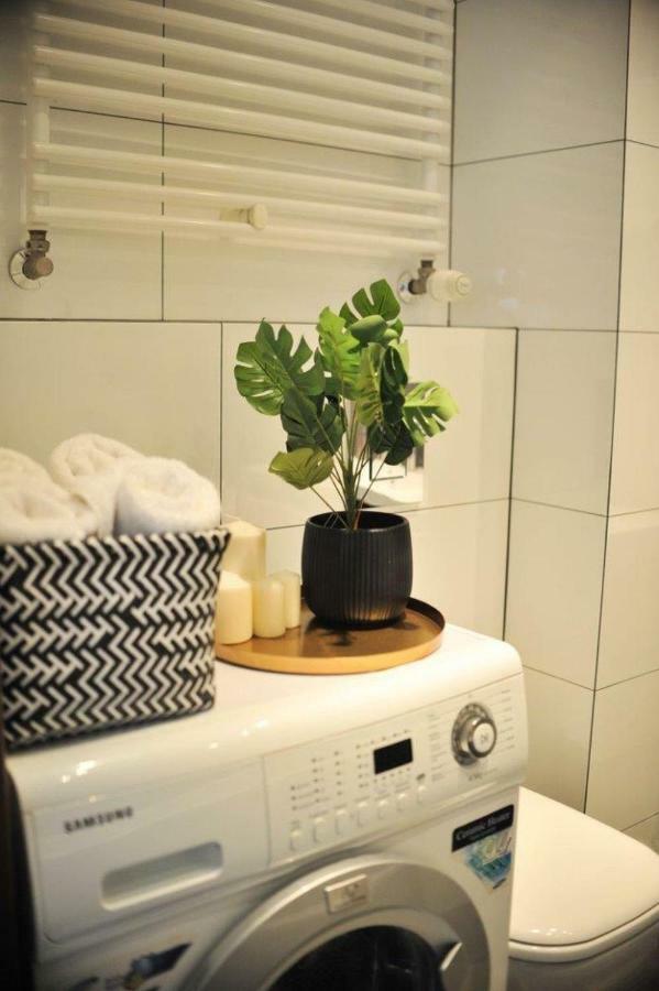 3D Szlak 77 Apartament Kraków Exteriör bild